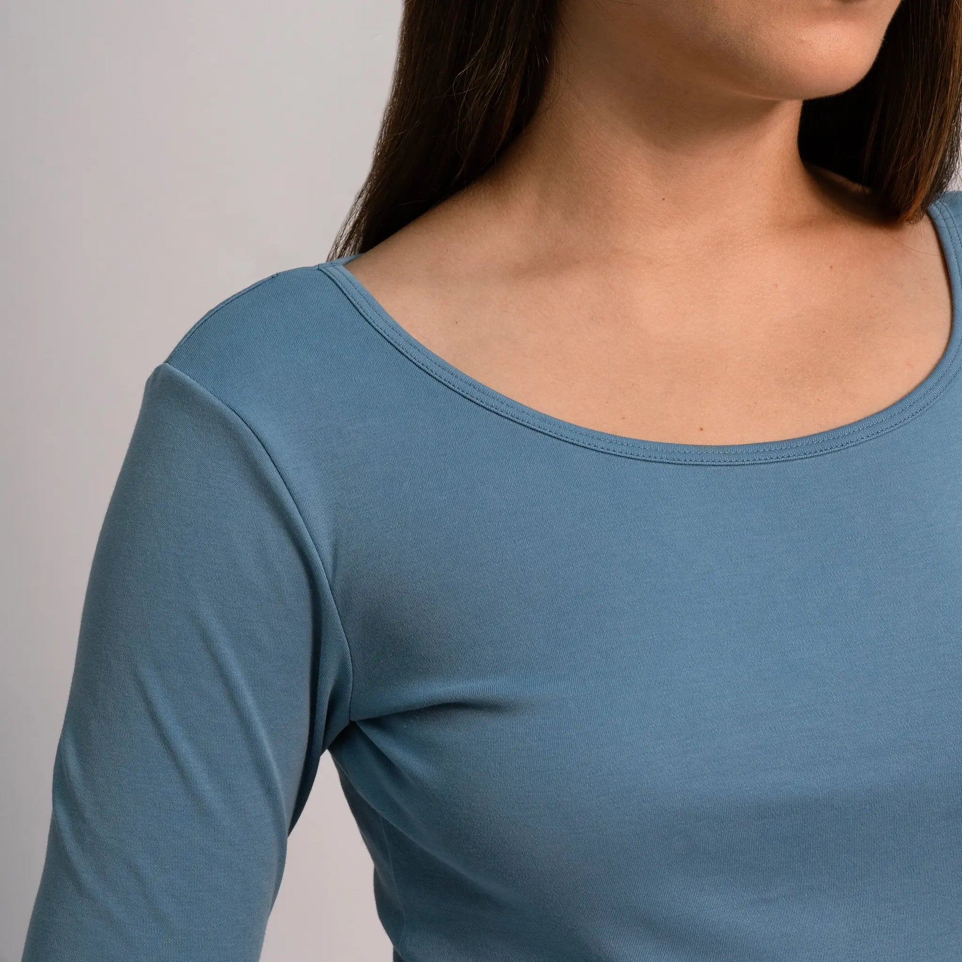 womens single origin scoop neck long sleeve vsky blue