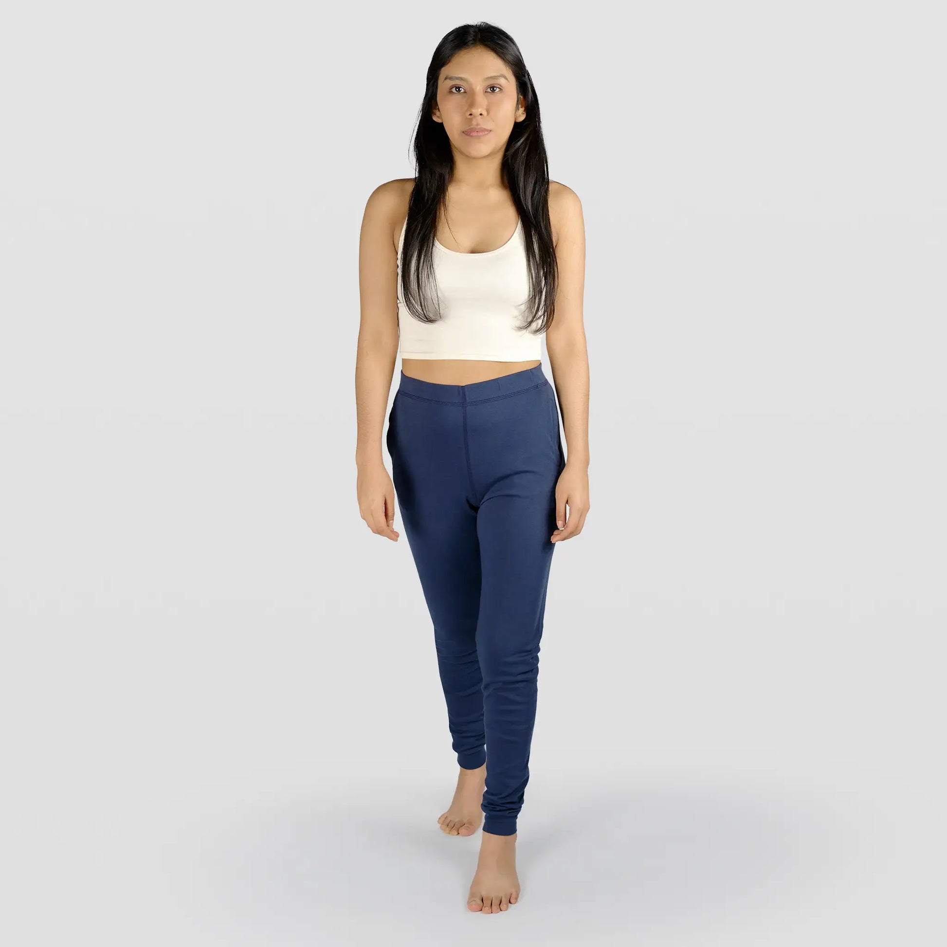 womens sustainable joggers color navy blue